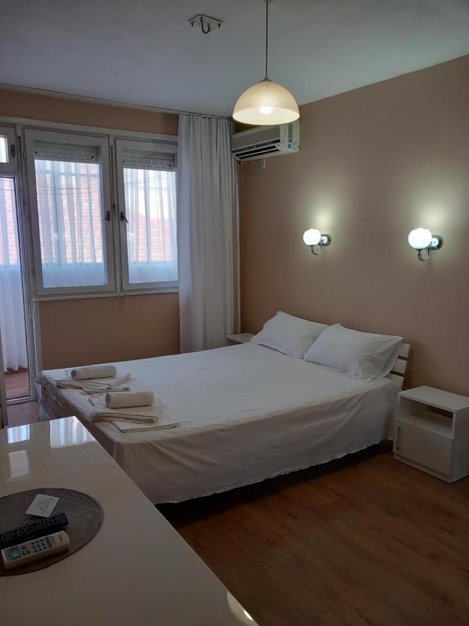 Sea Central Apartment ブルガス エクステリア 写真